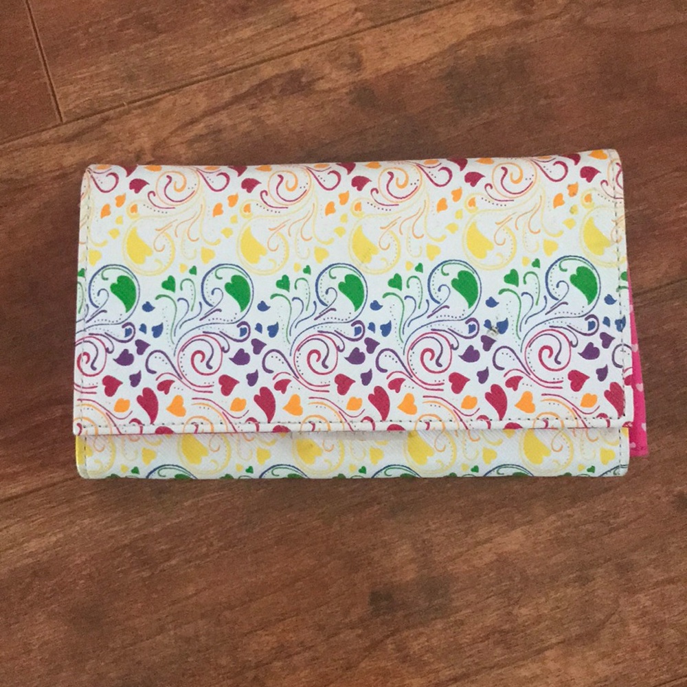 Wallet rainbow hearts